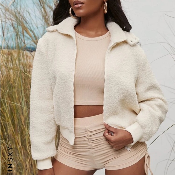 Jackets & Blazers - Brand new beige solid zip up hooded teddy jacket size 4